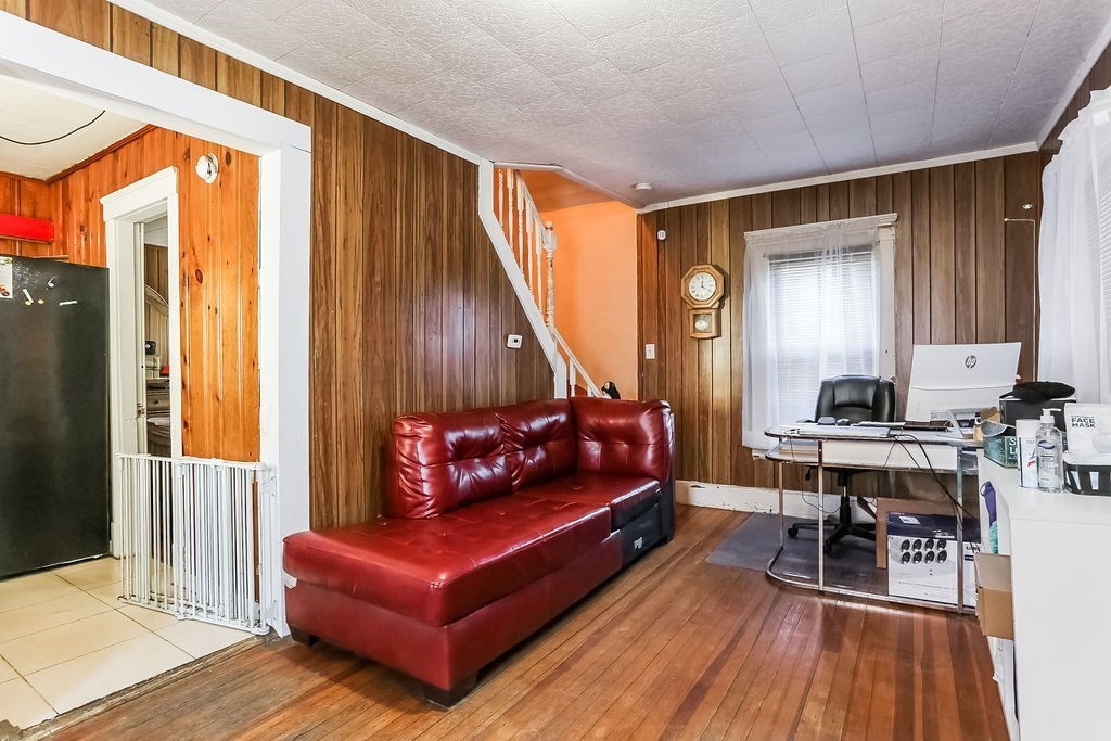 34 Ina Street Springfield, MA 01109 - Photo 21 of 27