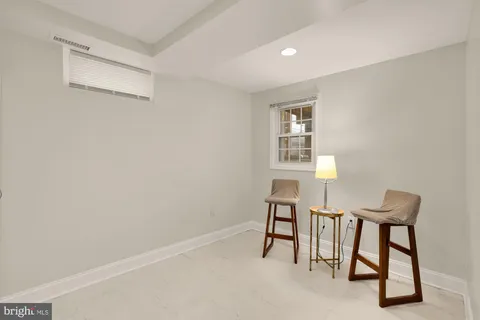 $649,000 | 729 Roxboro Place Northwest, Washington, DC 20011