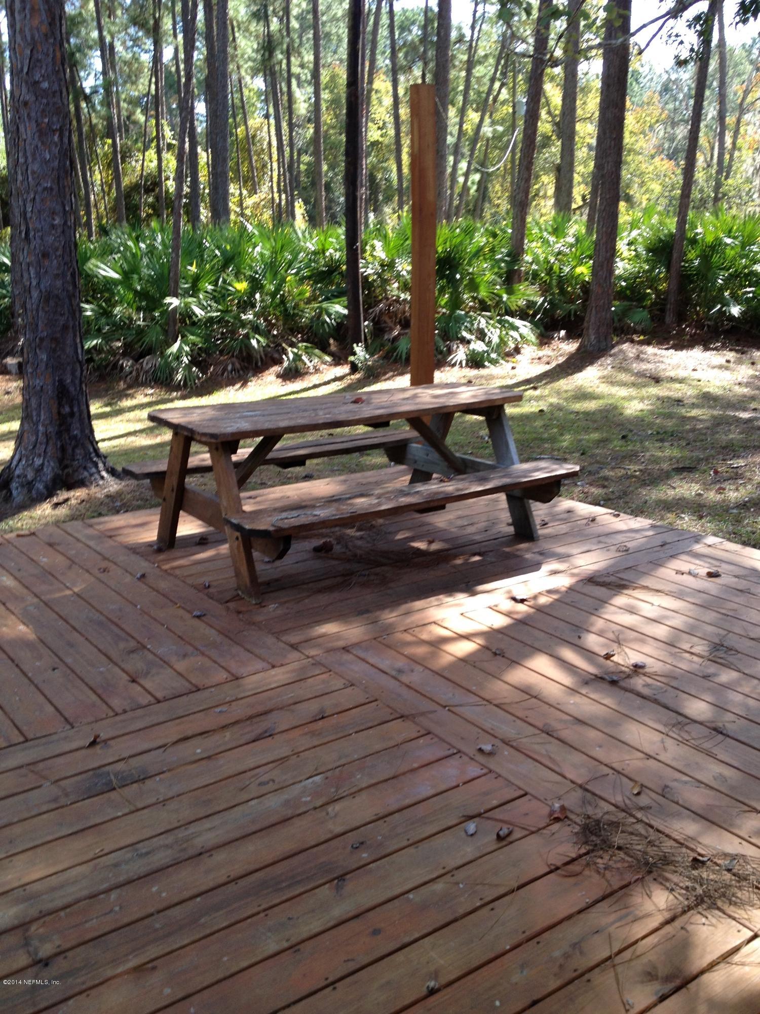 184 Whispering Pines Road Georgetown, FL 32139 - Photo 5 of 6 Picnic Area