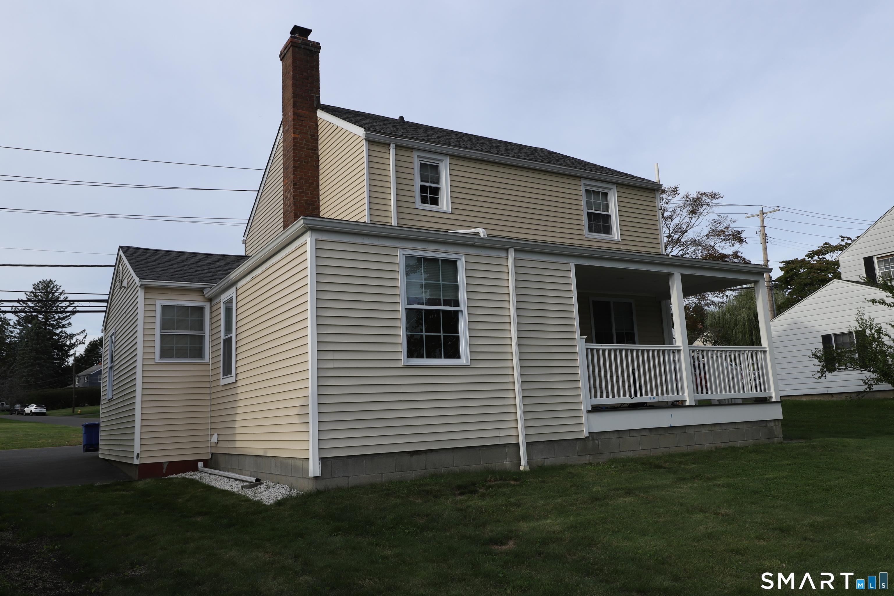 2701 Old Town Road Bridgeport, CT 06606 - Photo 11 of 28 Gallery Image 11