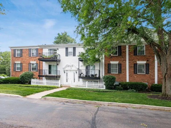 $157,000 | 1450 Slade Avenue, Unit 302, Columbus, OH 43235