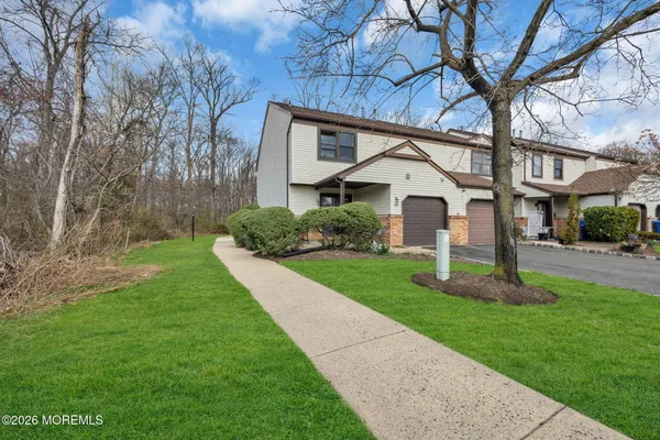 $465,000 | 1335 Tupelo Court, North Brunswick, NJ 08902