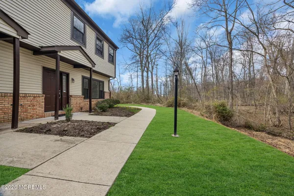 $465,000 | 1335 Tupelo Court, North Brunswick, NJ 08902