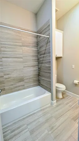 $2,250 | 5116 Pine Reach Drive, Houston, TX 77018