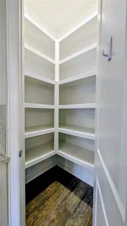 $2,250 | 5116 Pine Reach Drive, Houston, TX 77018