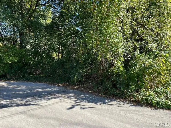 $6,000 | 14 Michael Court, Bethalto, IL 62010