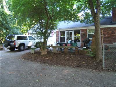 3077 Todds Road Lexington, KY 40509 - Photo 1 of 8 Side entrance.
