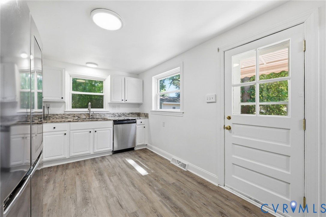 1634 Hungary Road Henrico, VA 23228 - Photo 19 of 48