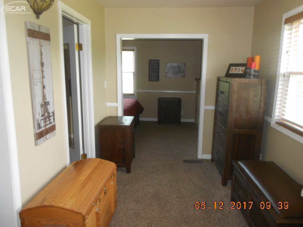 7490 East Lake Road Millington, MI 48746 - Photo 15 of 34 21307596-14.JPG