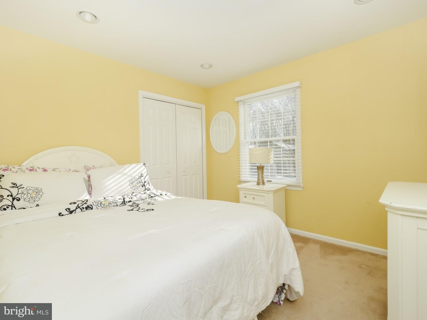 493 Kings Road Yardley, PA 19067 - Photo 17 of 25 Bedroom 3