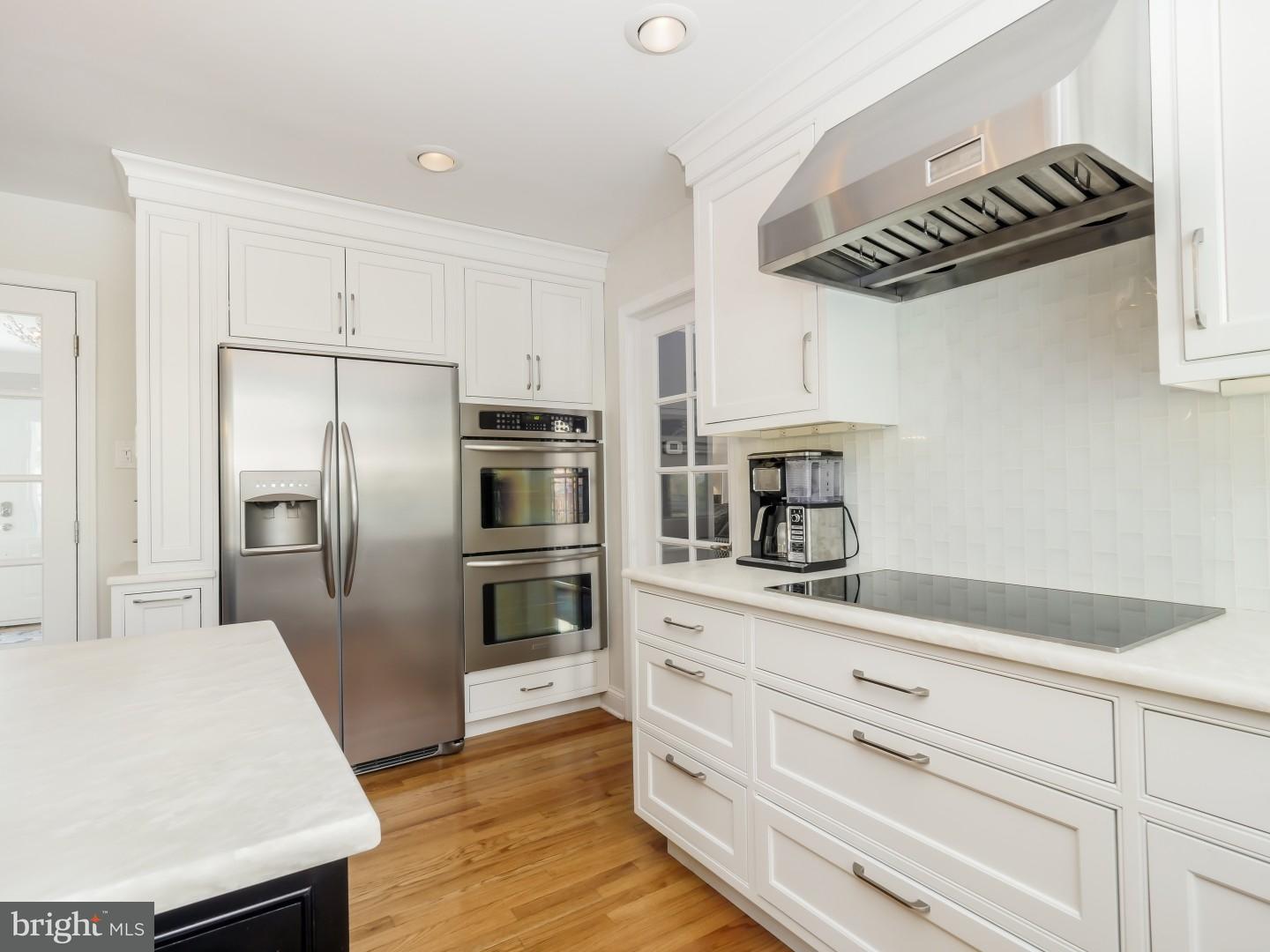 493 Kings Road Yardley, PA 19067 - Photo 8 of 25 Kitchen