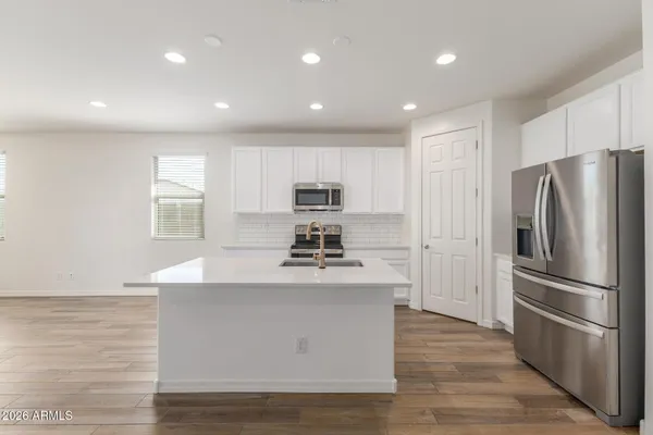 $2,050 | 2117 North 209th Lane, Buckeye, AZ 85396