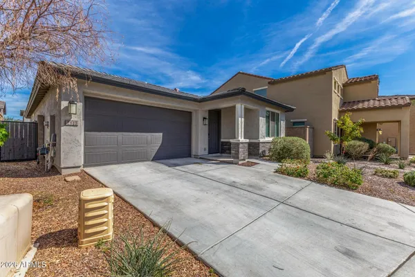 $2,050 | 2117 North 209th Lane, Buckeye, AZ 85396