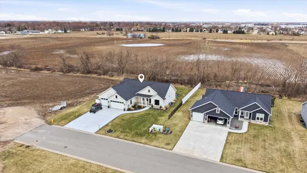 $590,000 | N1200 Forsyth Parkway, Greenville, WI 54942