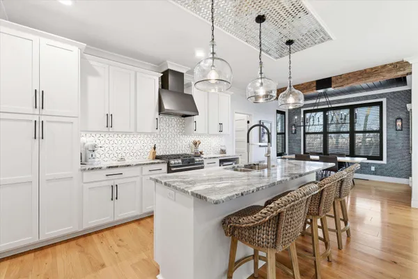 $590,000 | N1200 Forsyth Parkway, Greenville, WI 54942