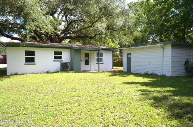 a backyard of a house