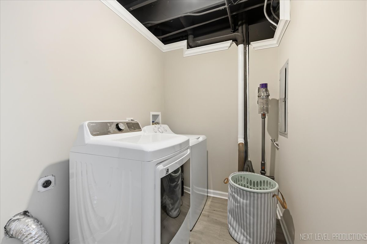 2020 Carling Road Hoffman Estates, IL 60169 - Photo 31 of 56