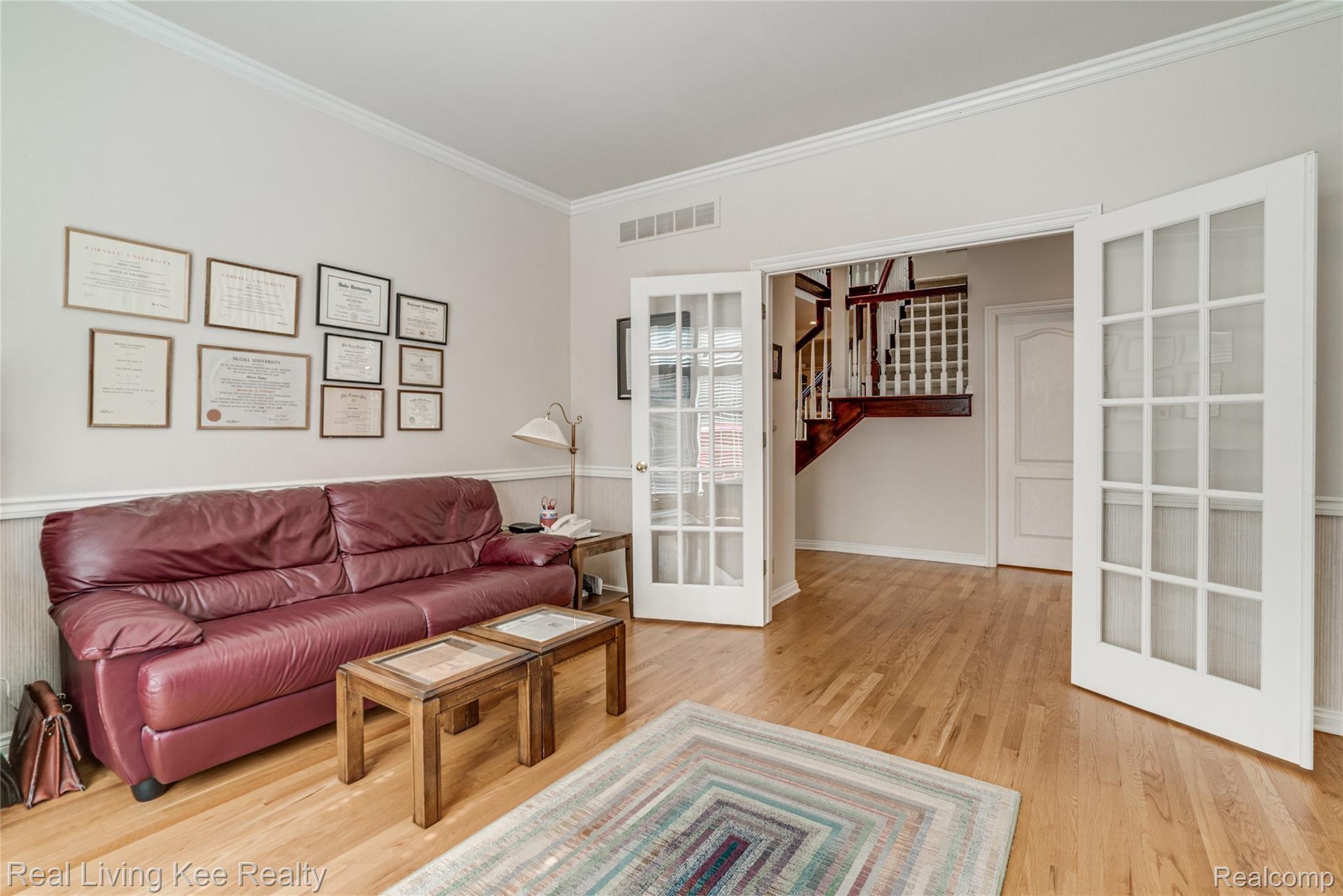 3655 Cedar Shake Drive Rochester, MI 48309 - Photo 25 of 71 Interiors (13 of 59).jpg
