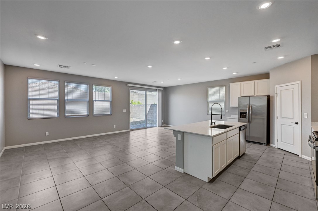 2570 Ofanto Street Henderson, NV 89044 - Photo 5 of 57