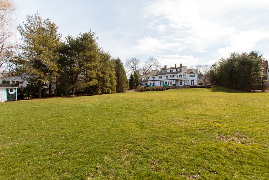 67 Lowell Road Wellesley, MA 02481 - Photo 26 of 27