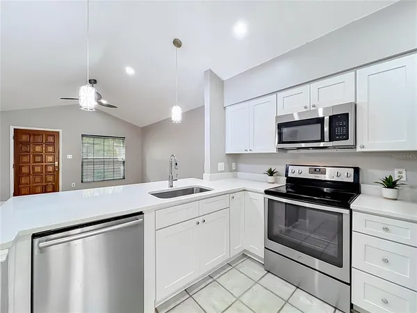 $1,825 | 2557 Riva Court, Orlando, FL 32817