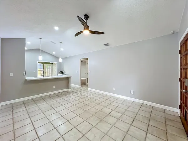 $1,825 | 2557 Riva Court, Orlando, FL 32817
