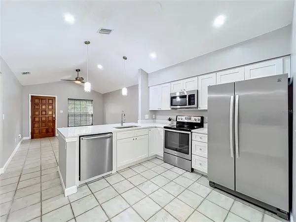 $1,825 | 2557 Riva Court, Orlando, FL 32817