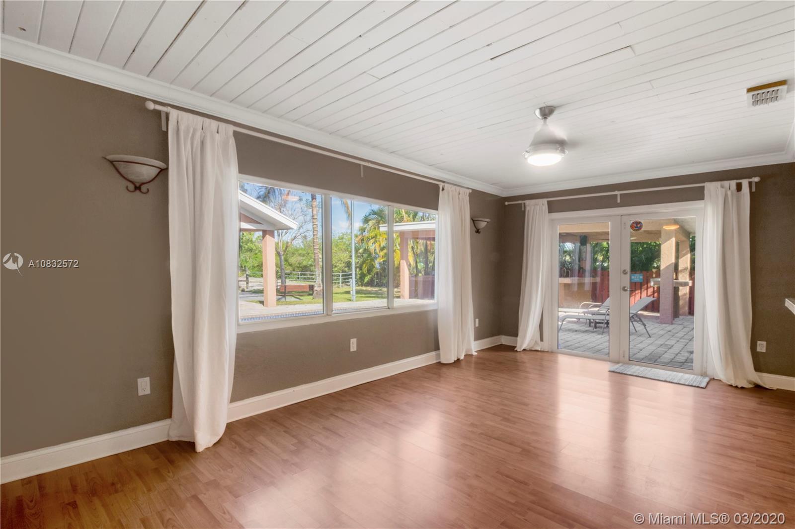 4921 Southwest 188th Avenue Southwest Ranches, FL 33332 - Photo 12 of 33