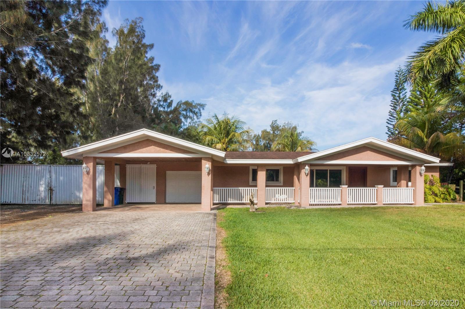 4921 Southwest 188th Avenue Southwest Ranches, FL 33332 - Photo 4 of 33