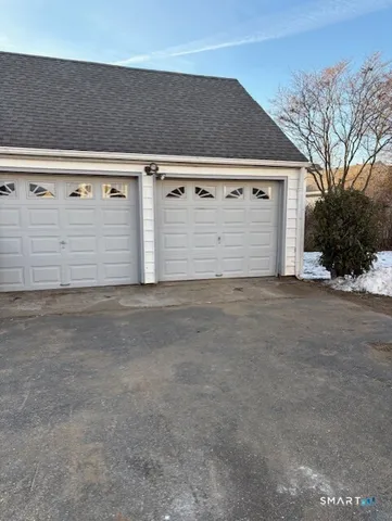 $389,000 | 120 Chelsea Street, Stratford, CT 06615