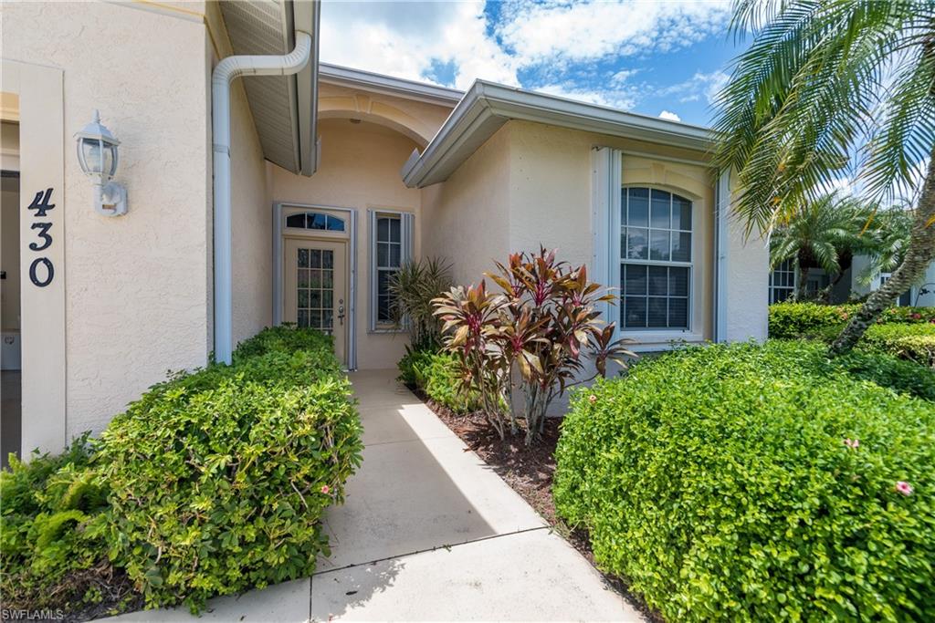 430 Crossfield Circle Naples, FL 34104 - Photo 3 of 31