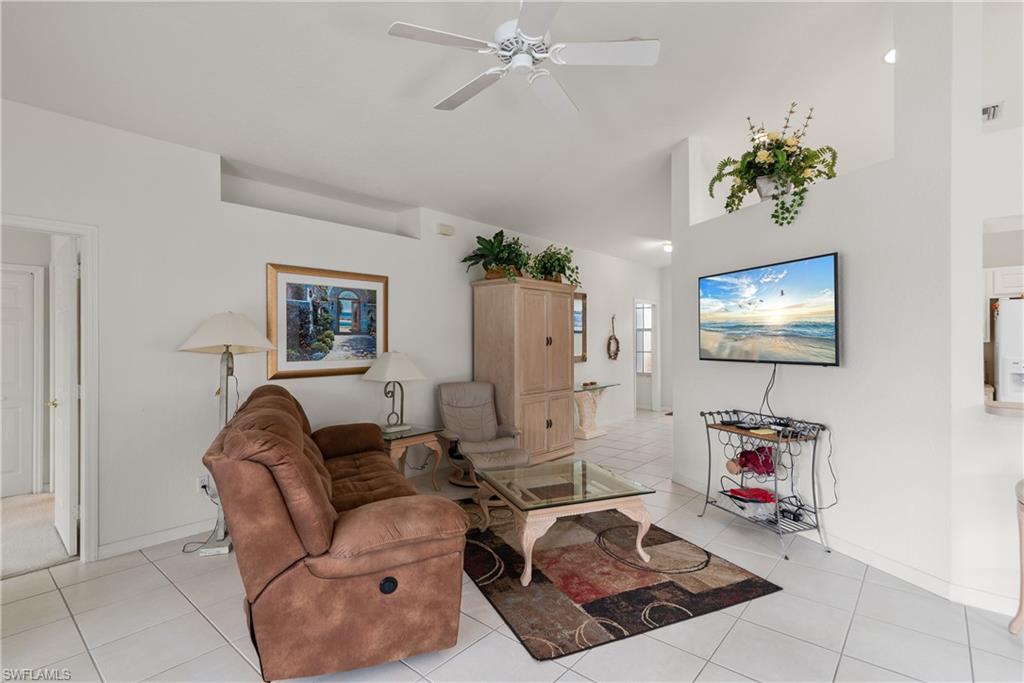 430 Crossfield Circle Naples, FL 34104 - Photo 6 of 31