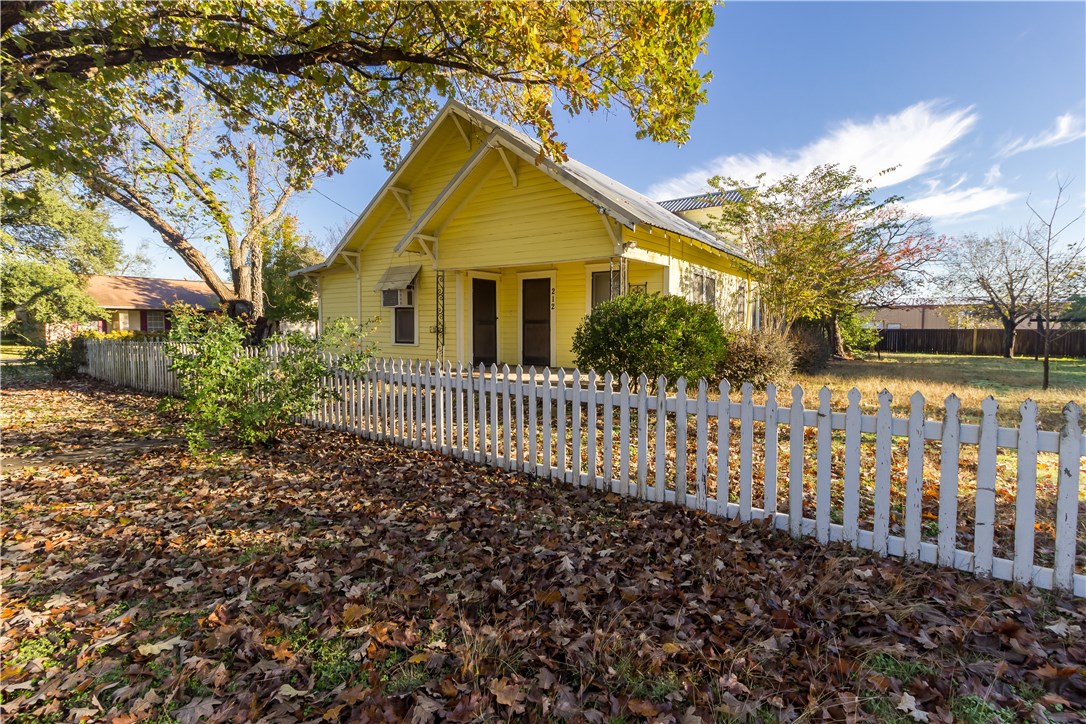 212 2nd Street Jarrell, TX 76537 - Photo 1 of 1 Large lot with beautiful trees!!
