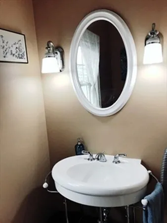 $3,700 | 25 Hastings Avenue, Unit 1, Waltham, MA 02453