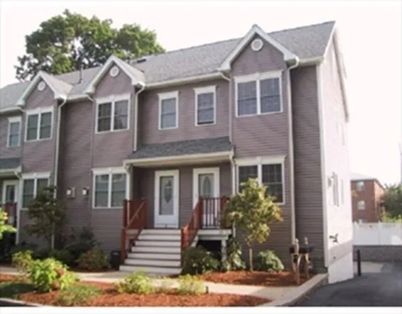$3,700 | 25 Hastings Avenue, Unit 1, Waltham, MA 02453