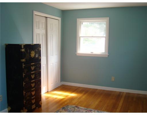 7 Old Farm Road Topsham, ME 04086 - Photo 10 of 13 Exterior Front. Bedroom #3 with...