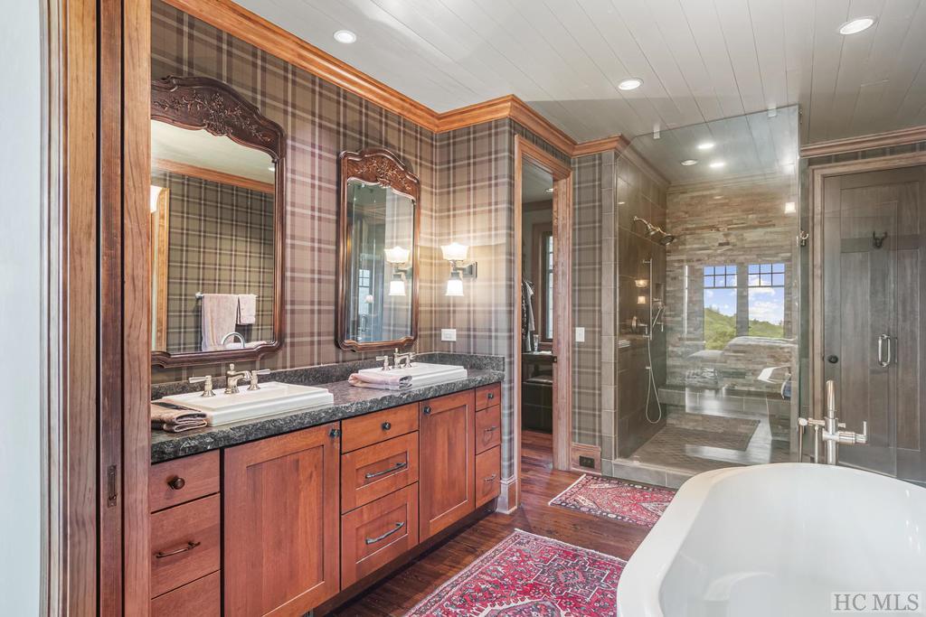 731-735 Ravenel Ridge Road Highlands, NC 28741 - Photo 9 of 31 Gallery Image 9