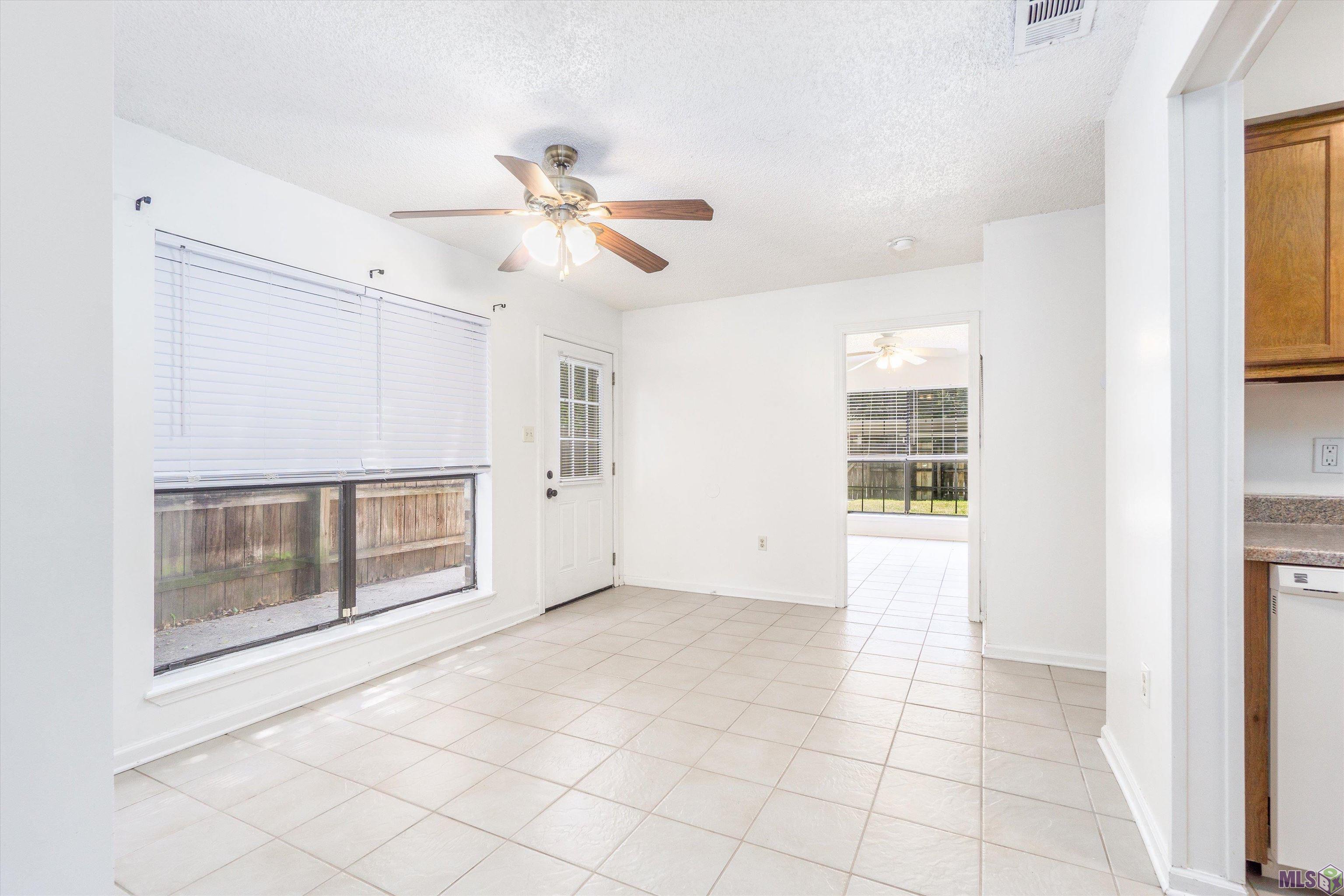 1532 Sharlo Avenue Baton Rouge, LA 70820 - Photo 24 of 32