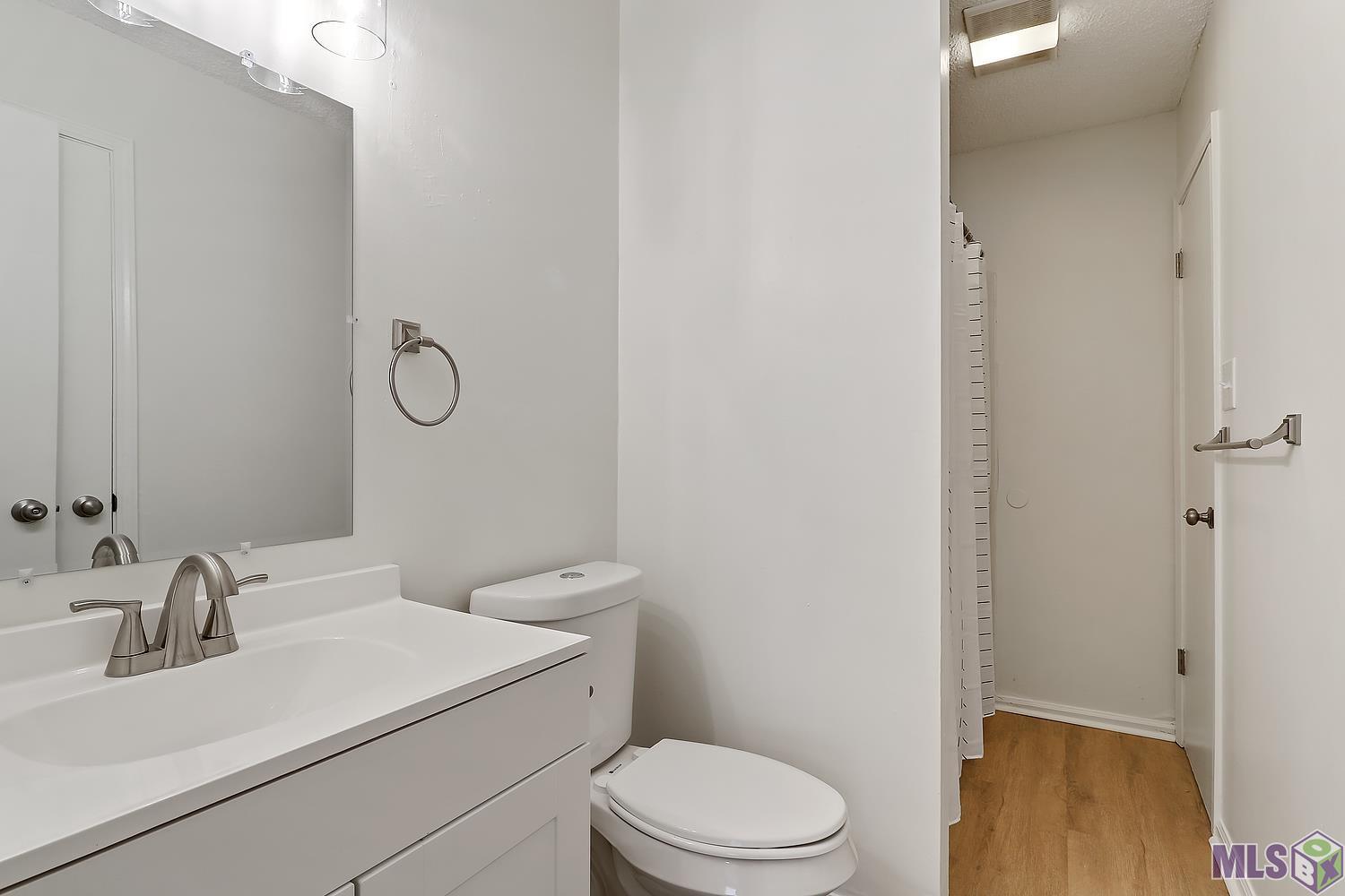 1532 Sharlo Avenue Baton Rouge, LA 70820 - Photo 9 of 32