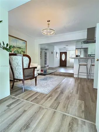 $898,000 | 3911 Southwest 61st Avenue, Miami, FL 33155