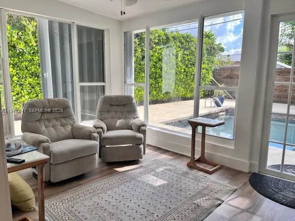 $898,000 | 3911 Southwest 61st Avenue, Miami, FL 33155