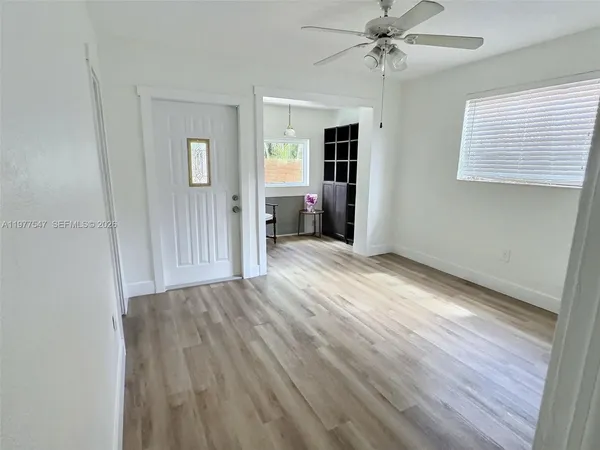 $898,000 | 3911 Southwest 61st Avenue, Miami, FL 33155