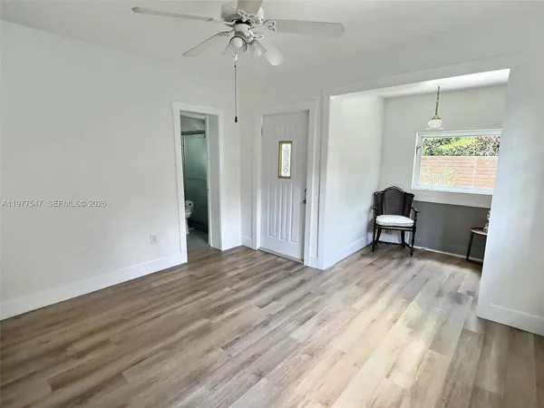 $898,000 | 3911 Southwest 61st Avenue, Miami, FL 33155