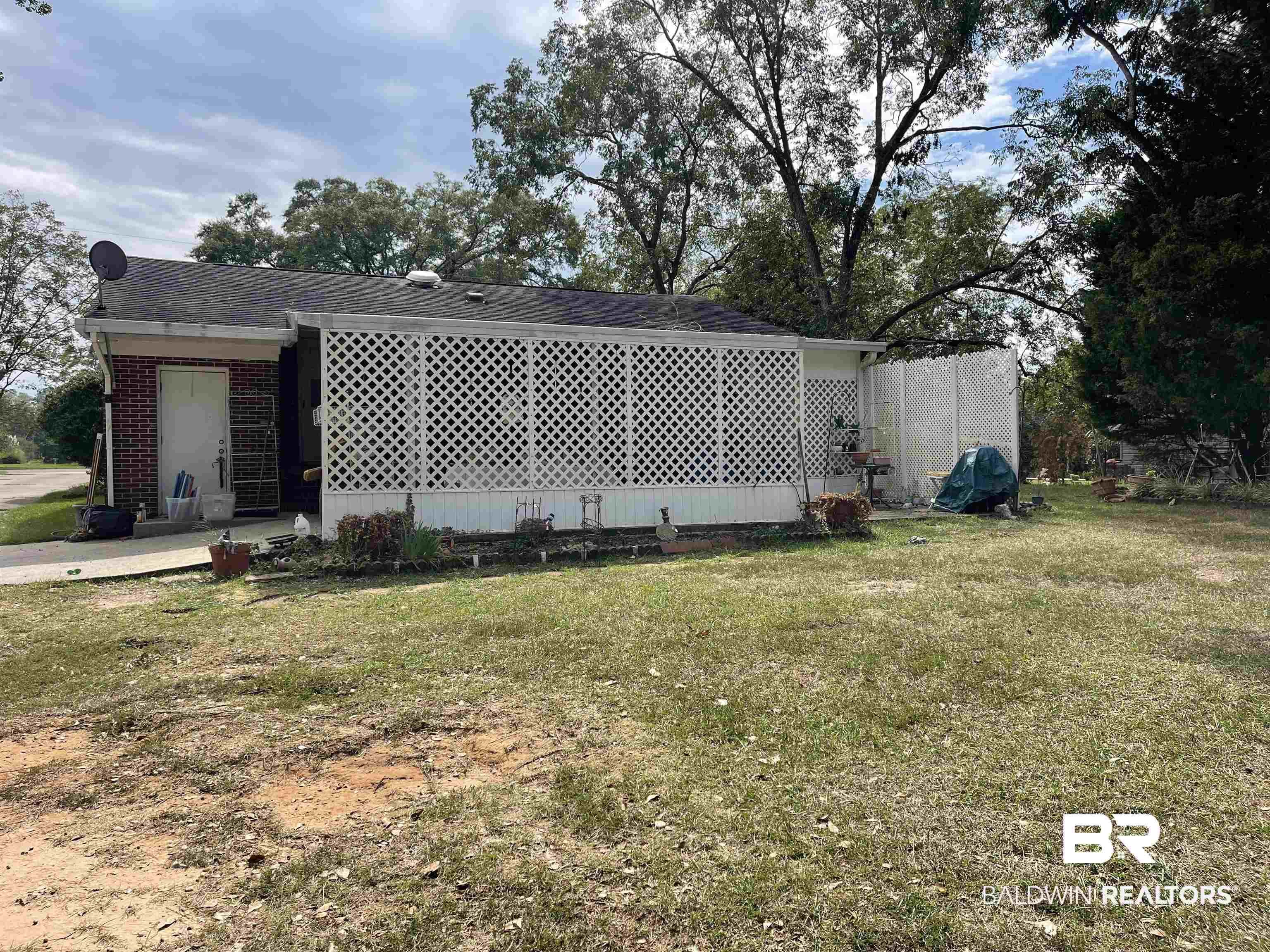 60 Bergman Street Monroeville, AL 36460 - Photo 3 of 9
