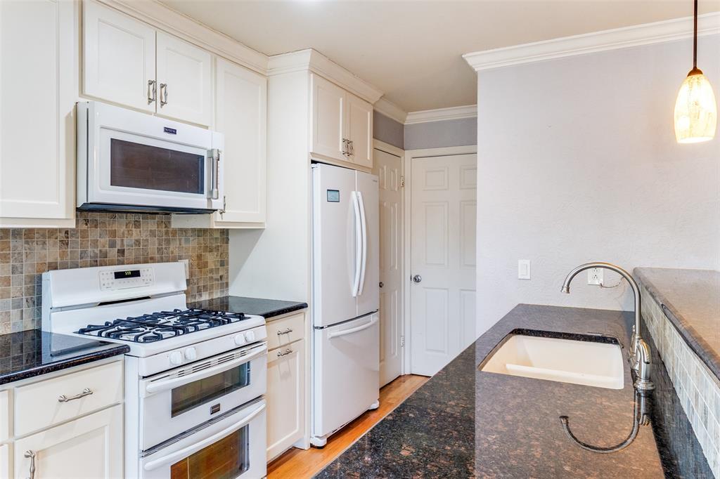 11707 Rogue Way Dallas, TX 75218 - Photo 12 of 29