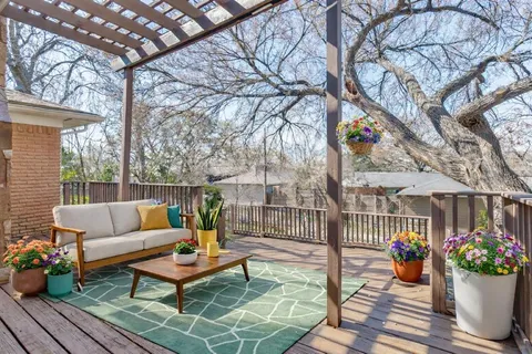 $470,000 | 11707 Rogue Way, Dallas, TX 75218