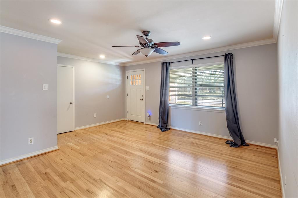 11707 Rogue Way Dallas, TX 75218 - Photo 3 of 29