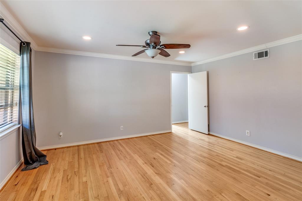 11707 Rogue Way Dallas, TX 75218 - Photo 4 of 29