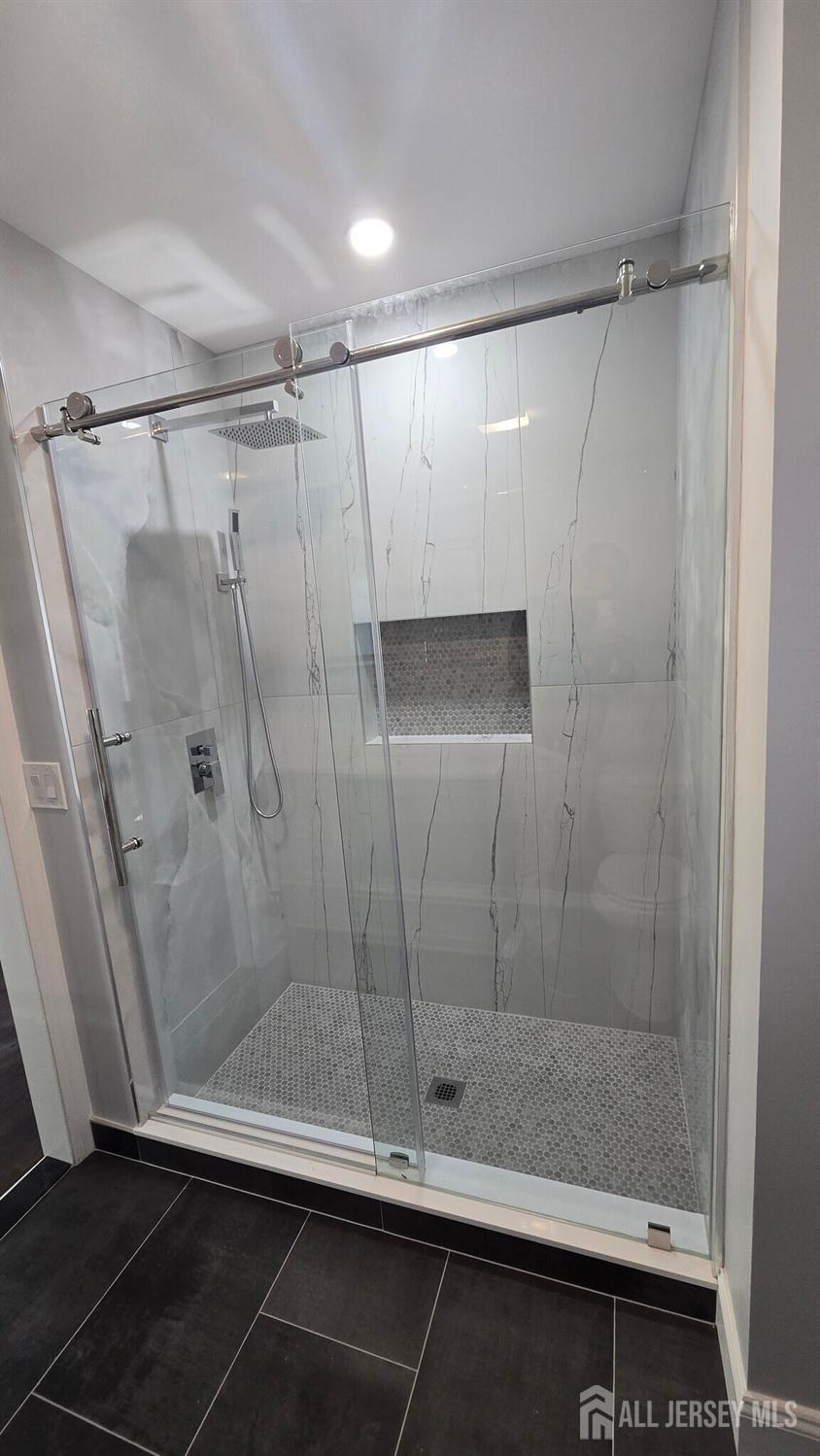 272 Market Street Perth Amboy, NJ 08861 - Photo 14 of 20 a bathroom with a shower