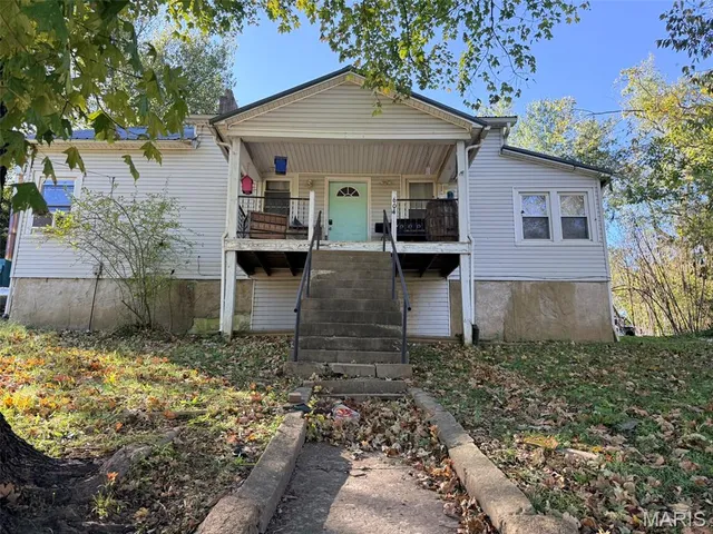 $68,000 | 604 East Main Street, Marble Hill, MO 63764